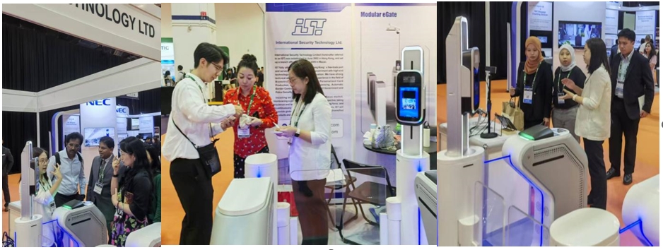 展会现场.jpg 展会现场.jpg